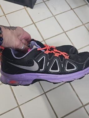 Nike Black & Purple Trainers with Coral Laces